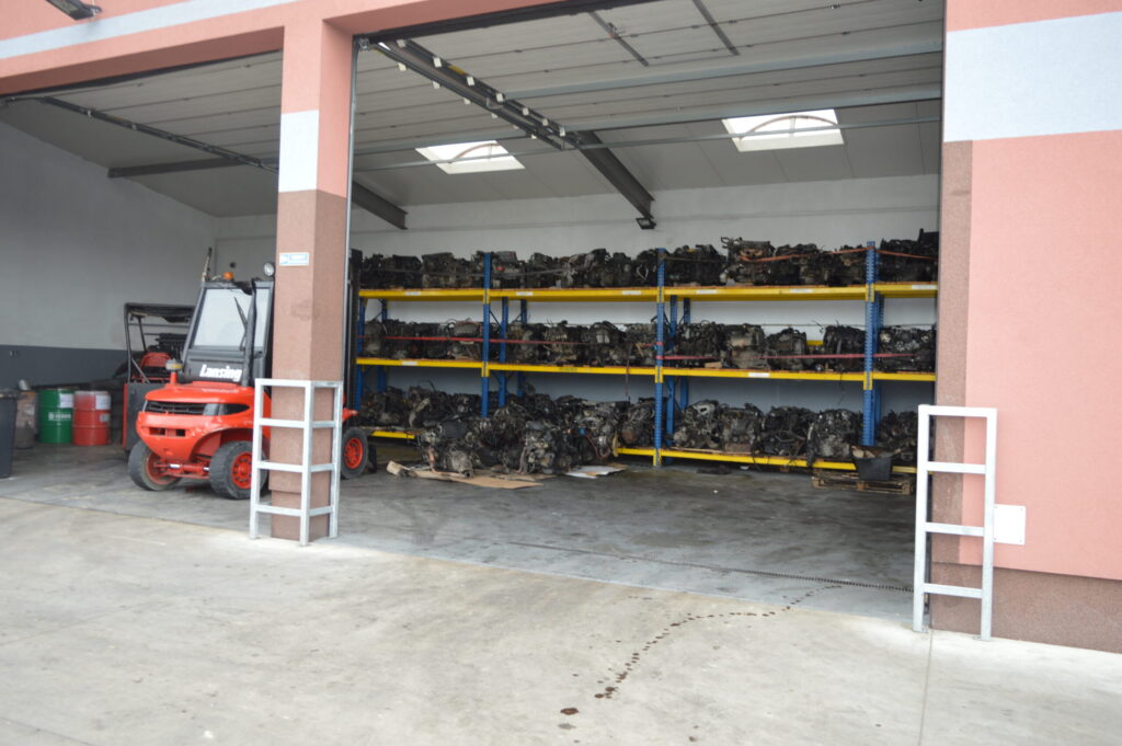 Złomowanie aut Warszawa- auto złom