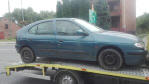 Jak usunąć rdzę z samochodu